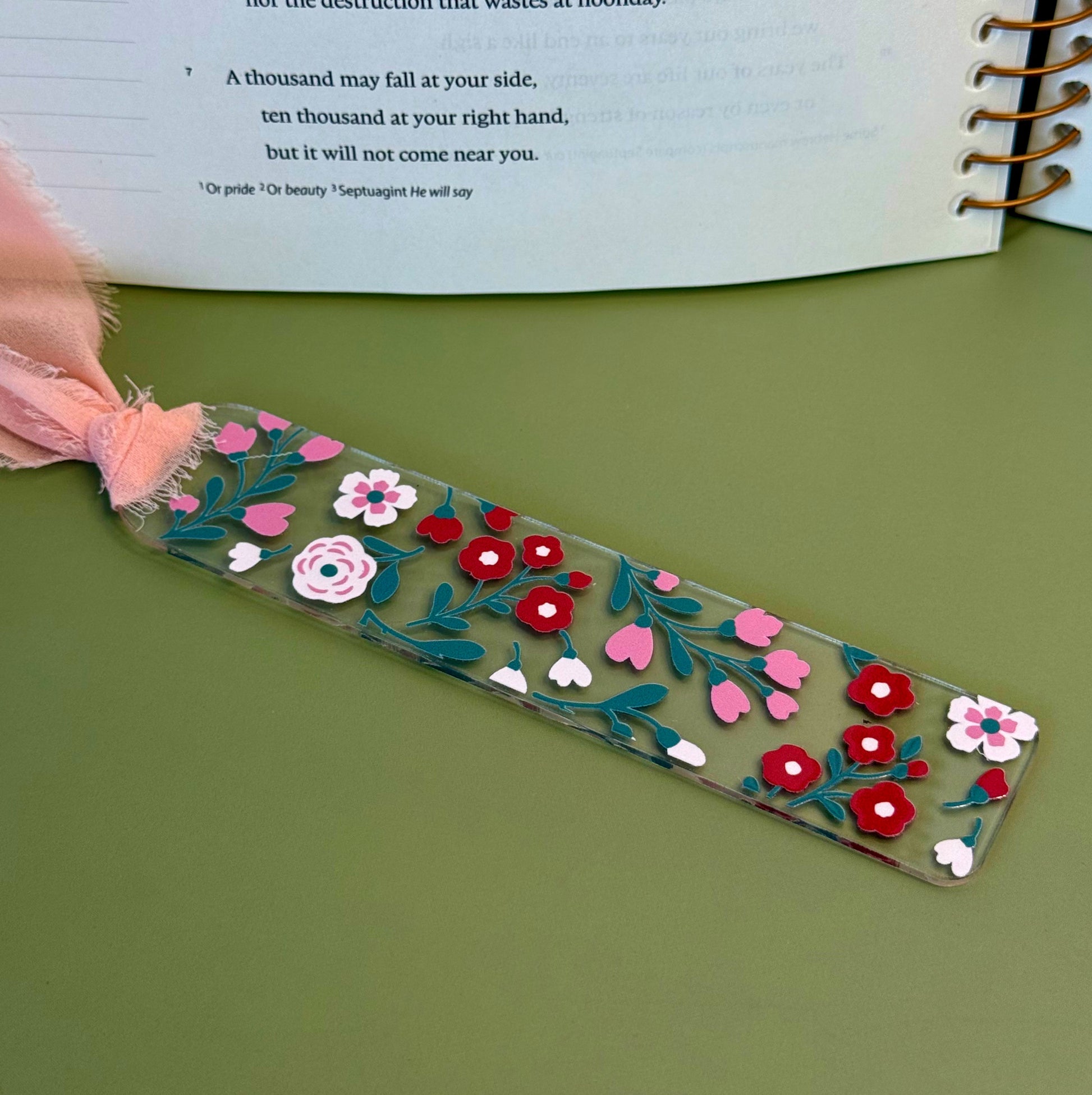Cute floral acrylic bookmark UVDTF